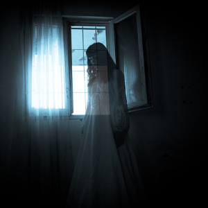 Experience the hauntings in Salem
